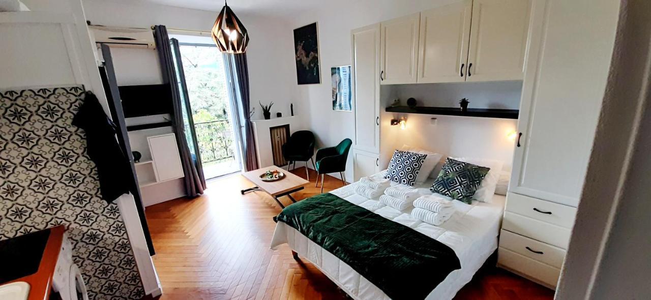 אקס-לה-באינס Studio 3 Etoiles Le 102, Aix Les Bains Centre Thermes Palace Le Beau Site מראה חיצוני תמונה